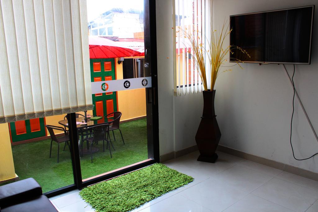 Overlook Hostal Manizales Exterior photo