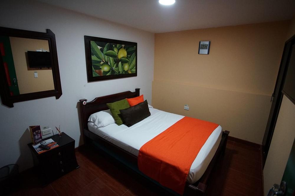 Overlook Hostal Manizales Exterior photo