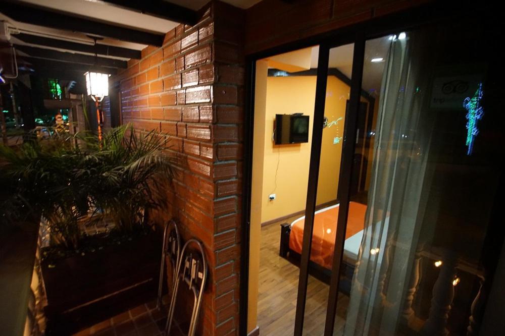 Overlook Hostal Manizales Exterior photo